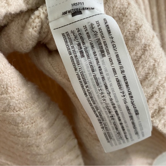 Abercrombie & Fitch Wool-blend Sweater - Picture 3 of 4